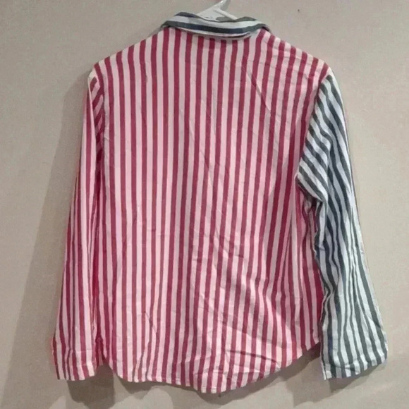 Victoria Secret stripe button down top size xsmall - Picture 4 of 4